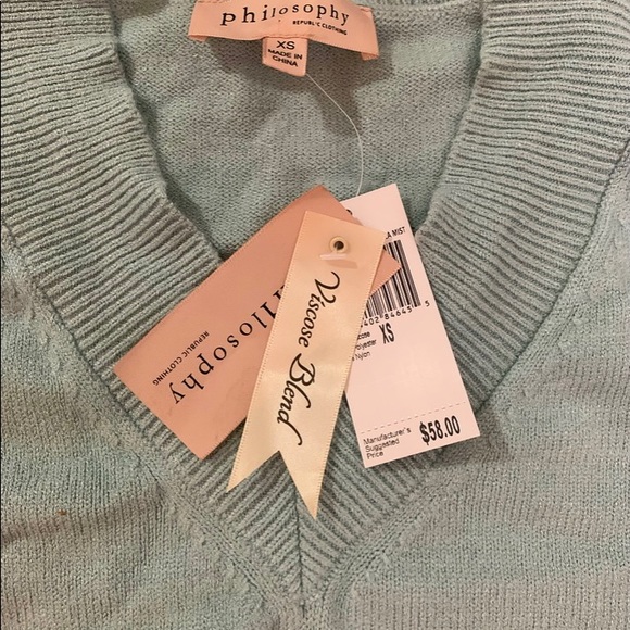 NWT Philosophy viscose blend V-neck sweater, size xs - Picture 5 of 5